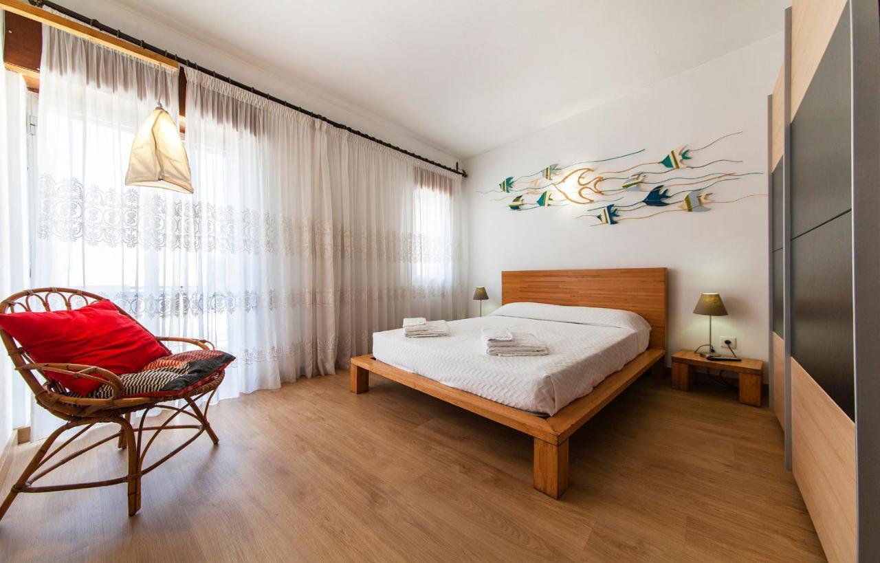 Quarto Duplo com Banheiro Compartilhado