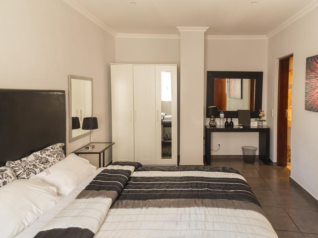 Quarto Duplo