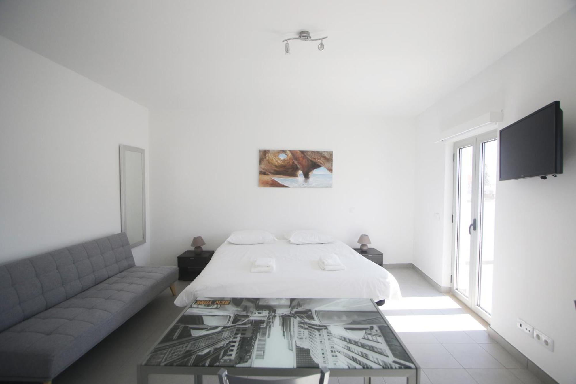 Quarto Duplo ou Twin com Casa de Banho Privativa