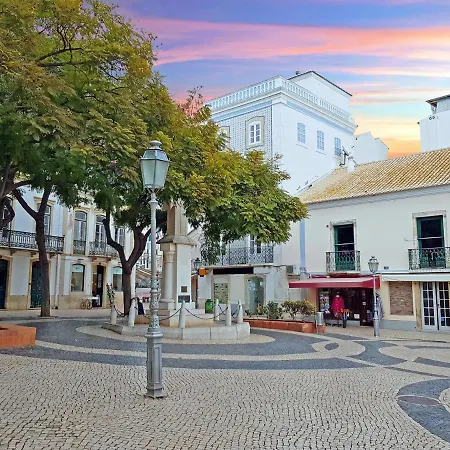 Gil Vicente Guest Rooms-3