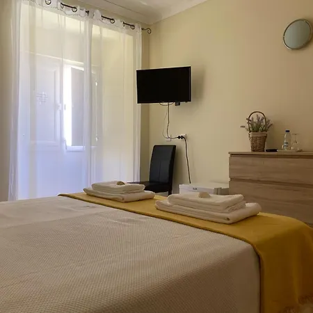Blue Moon Guesthouse-2