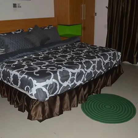 Greens Manor VI-3