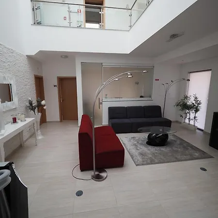 Terraco Do Solar Guest House-3