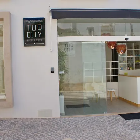 Topcity Hostel & Suites-3